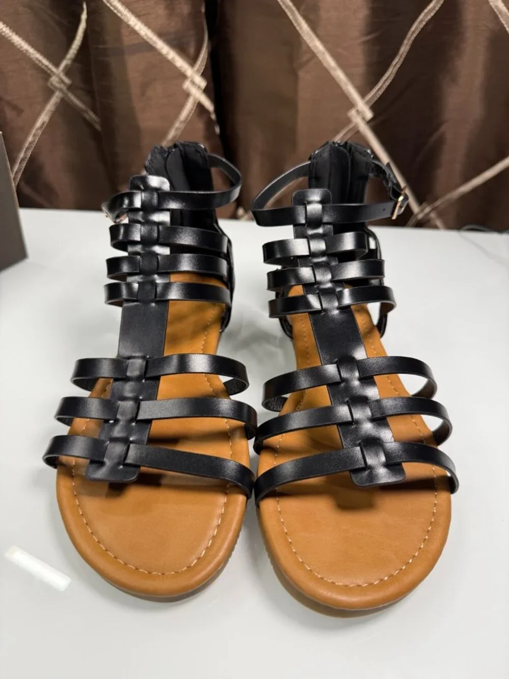 Black Gladiator Strappy Flat Sandals Ankle Zip Size 10